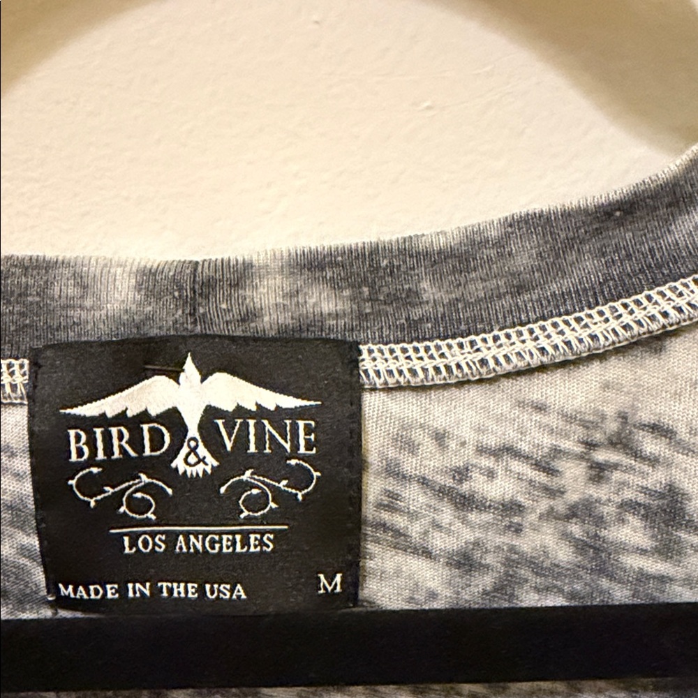 Gray Yin Yang Heart Women's Top - Picture 4 of 4